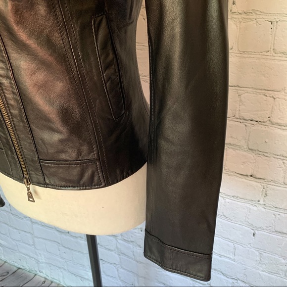 Danier Leather Jacket - BLACK - Picture 6 of 9